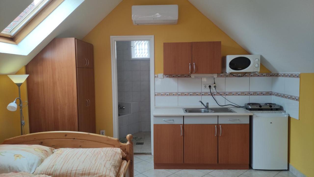 Liget Apartman Balatonföldvár Εξωτερικό φωτογραφία