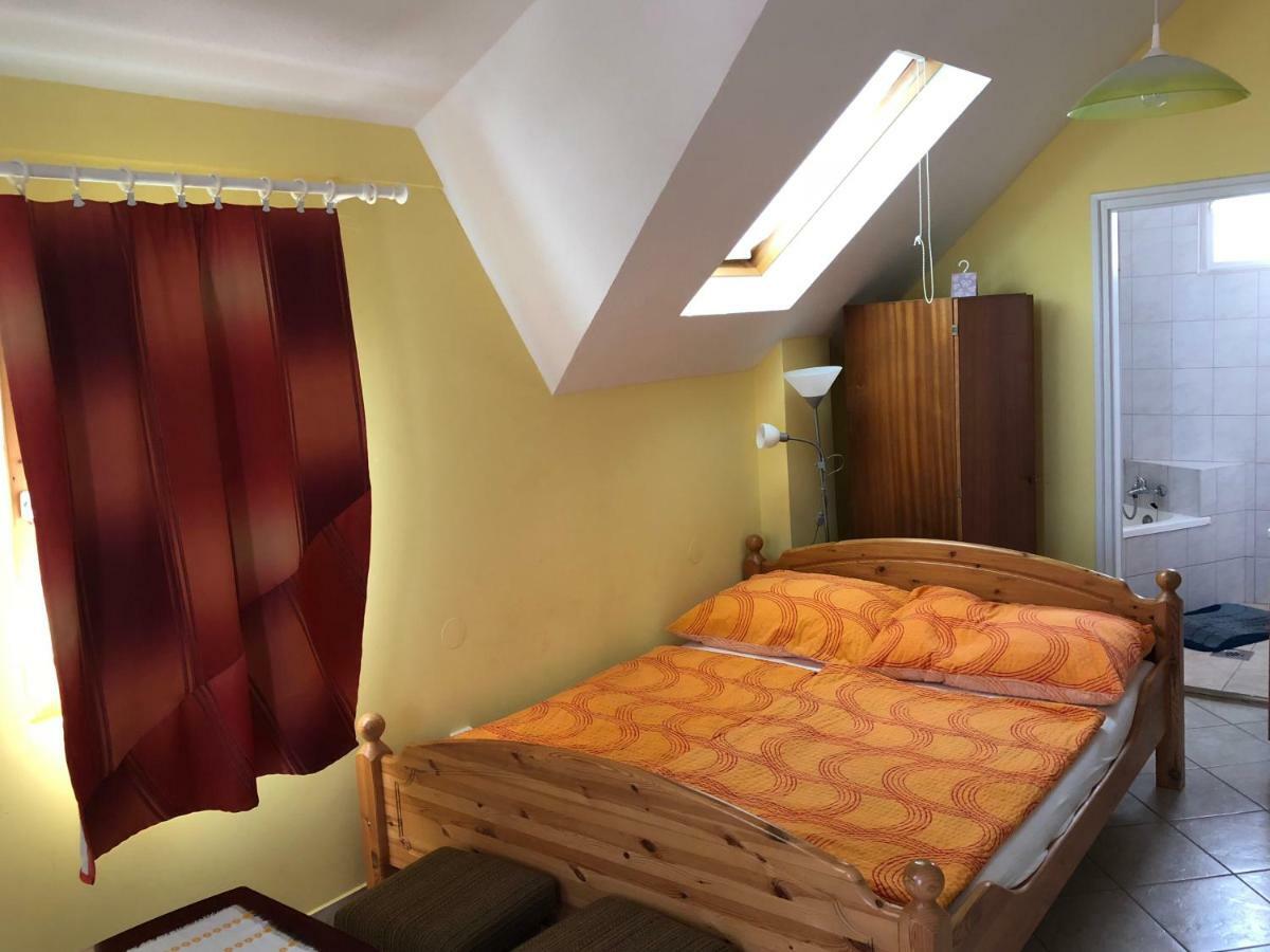 Liget Apartman Balatonföldvár Εξωτερικό φωτογραφία