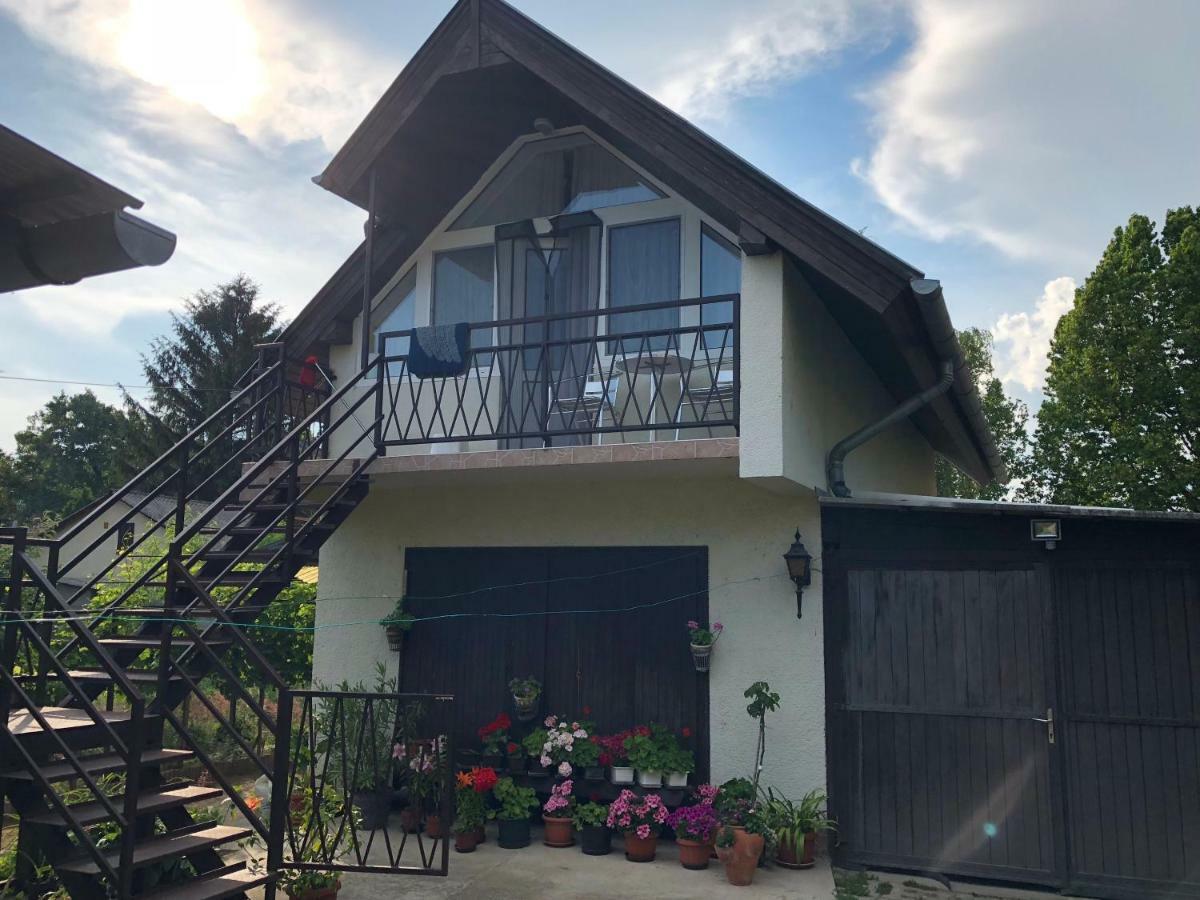Liget Apartman Balatonföldvár Εξωτερικό φωτογραφία